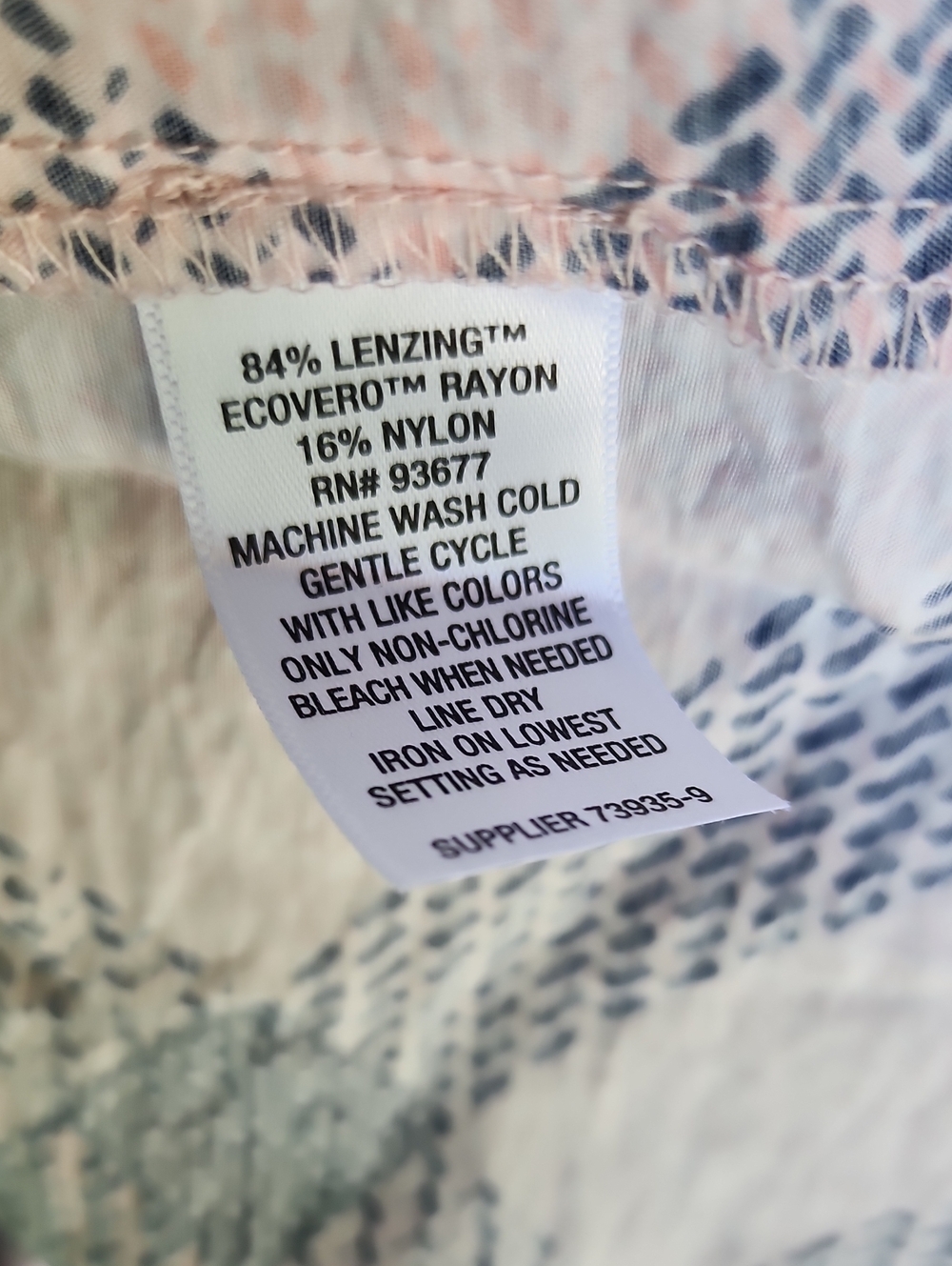 Liz Claiborne Ladies Short Sleeve Blouse - Picture 6 of 6